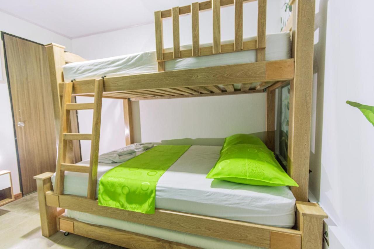 Nomada Hotel Guatapé Екстериор снимка