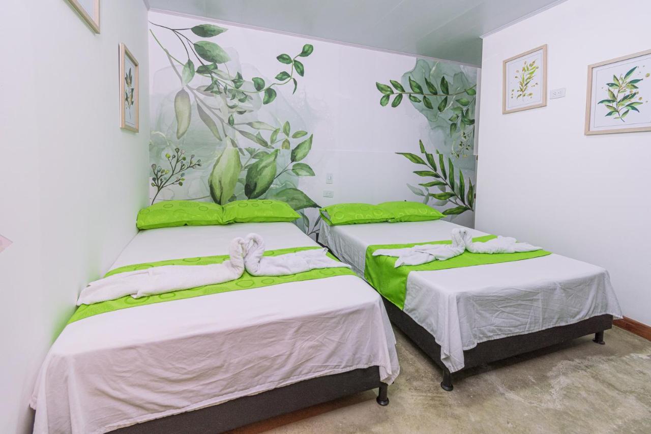 Nomada Hotel Guatapé Екстериор снимка
